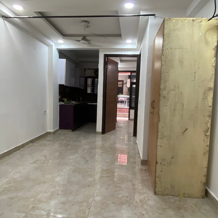 undefined, chattarpur 3 Bedroom 1000 Sq.Ft. Builder Floor In Chattarpur Delhi 9408203