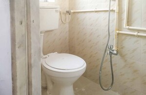 Bathroom in  Pg at Mahim – for Rent