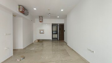 Room in 3 BHK Apartment at Lodha The Park, Worli – for Rent