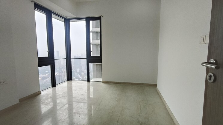 Room, lodha-the-park 3 Bedroom 1009 Sq.Ft. Apartment In Worli Mumbai 9408555