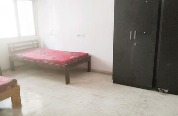 Room in  Pg at Bandra West – for Rent