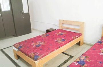  Pg For Rent in Bandra West