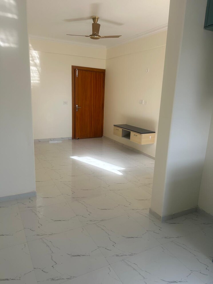 Room, pivotal-paradise 3 Bedroom 716 Sq.Ft. Apartment In Sector 62 Gurgaon 9408603