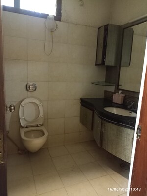Bathroom in 6 BHK Independent House at Tolichowki – for Sale