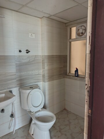 Bathroom in 2 BHK Apartment at Amrapali Riverview, Amrapali Leisure Valley – for Rent