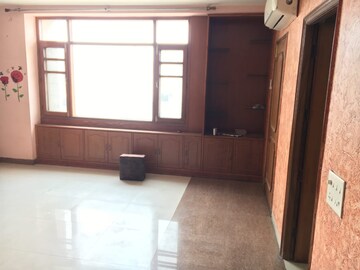 Room in 3 BHK Apartment at Prem Satyam Swastik Apartment, Patiala Road – for Rent