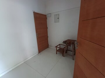 Bathroom in 5 BHK Penthouse at Tulsi Villa Santacruz, Santacruz West – for Rent
