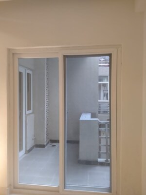 3 BHK Builder Floor For Rent in Aman Vihar