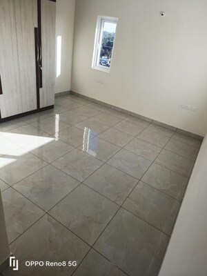 Room in 3.5 BHK Apartment at Prestige Park Square, Bannerghatta Road – for Rent