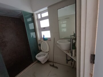 Bathroom in 5 BHK Penthouse at Tulsi Villa Santacruz, Santacruz West – for Rent