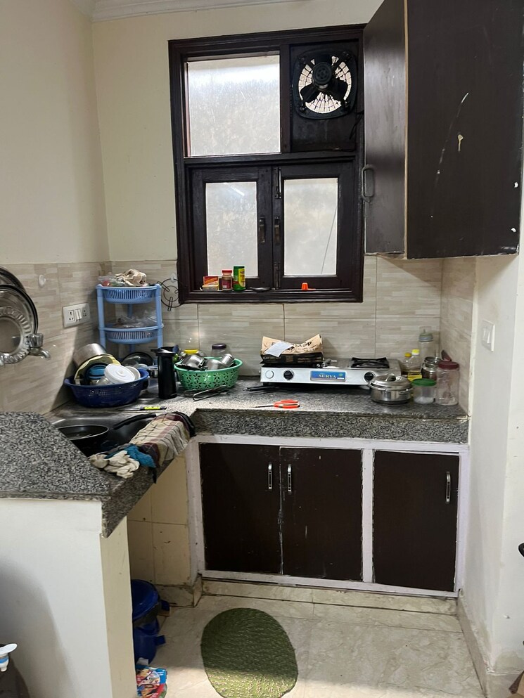 Kitchen, saket 2 Bedroom 800 Sq.Ft. Builder Floor In Saket Delhi 9408743