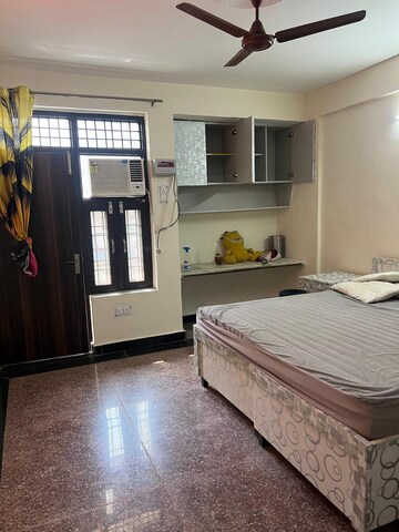 Bedroom in 4 BHK Builder Floor at Sushant Lok 2, Sector 57 – for Rent