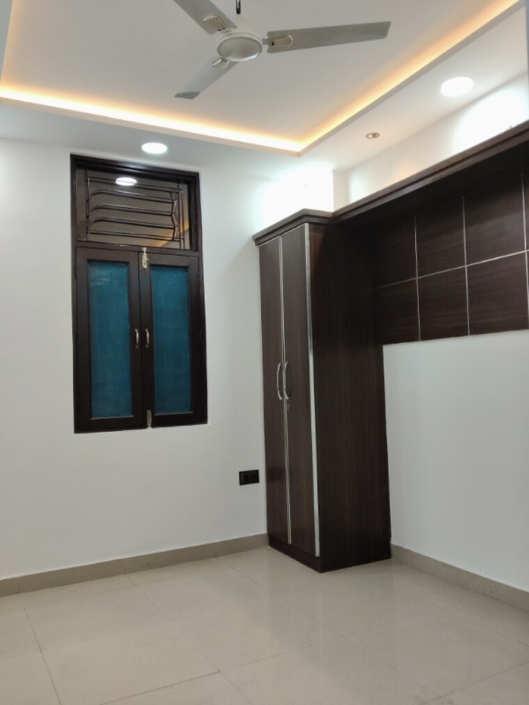 Room, harsha-city-mall 2 Bedroom 1000 Sq.Ft. Builder Floor In Shakti Khand 2 Ghaziabad 9409004