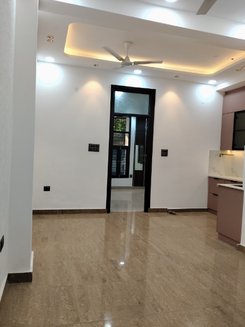 2 BHK + Pooja Room 1000 Sq.Ft. Builder Floor in Harsha City Mall