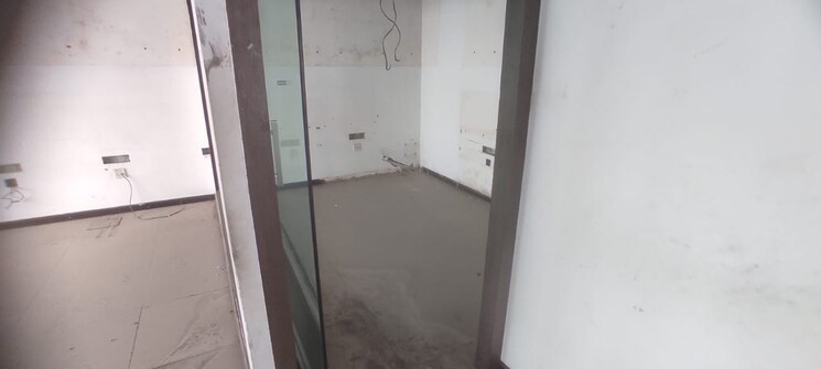 Bathroom, park street Commercial Office Space 6300 Sq.Ft. In Park Street Kolkata 9408768