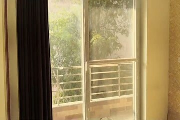 Balcony in 4 BHK Builder Floor at Sector 15 Dwarka – for Rent
