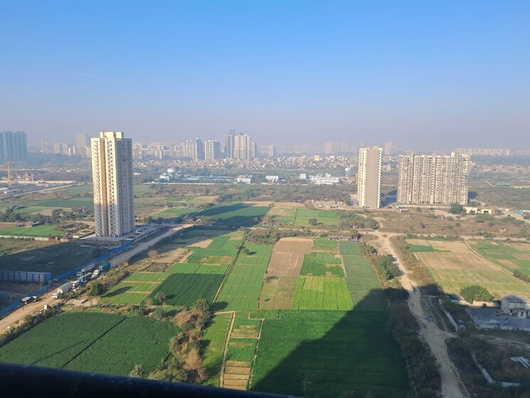 Exterior View, prateek-grand-city 2 Bedroom 970 Sq.Ft. Apartment In Siddharth Vihar Ghaziabad 9408886