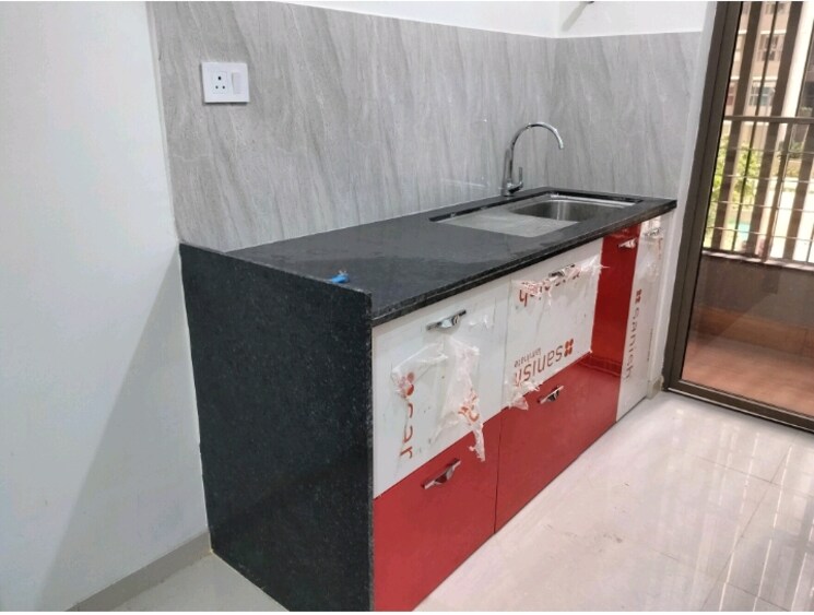 Kitchen, kalpataru-paramount 2 Bedroom 711 Sq.Ft. Apartment In Kapur Bawdi Thane 9408986