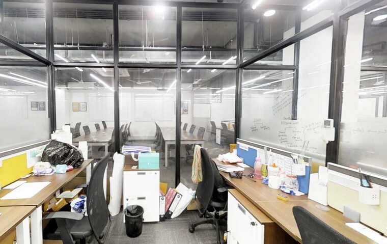 Team Area, vijay nagar Commercial Office Space 3200 Sq.Ft. In Vijay Nagar Indore 9407439