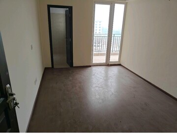 Room in 3 BHK Apartment at 3C Orris Greenopolis, Sector 89 – for Sale