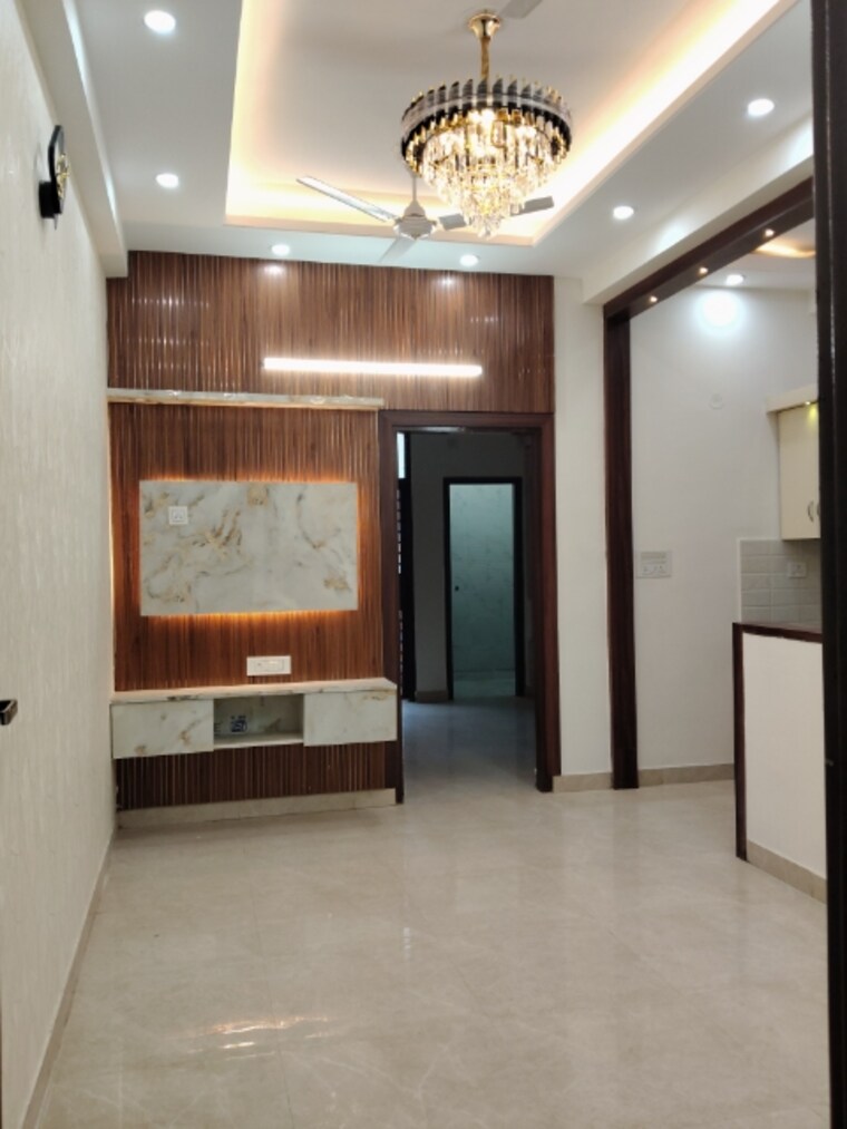 Kitchen, sun-homes 2 Bedroom 900 Sq.Ft. Builder Floor In Shakti Khand Iii Ghaziabad 9409129