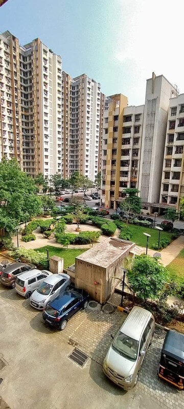 1 BHK Apartment For Rent in Runwal Gardens, Dombivli East