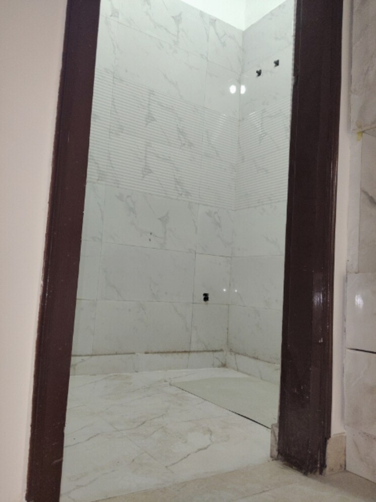 undefined, sun-homes 2 Bedroom 900 Sq.Ft. Builder Floor In Shakti Khand Iii Ghaziabad 9409129