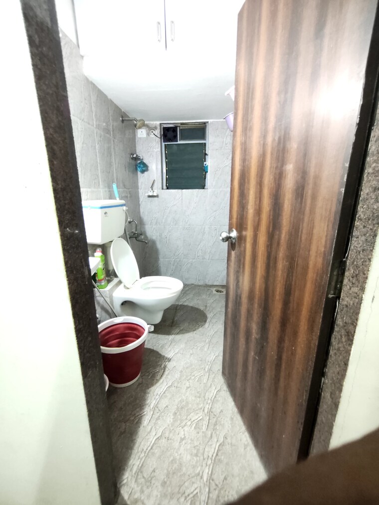 Bathroom, soundlines-florence-tower 1 Bedroom 403 Sq.Ft. Apartment In Lower Parel Mumbai 9409092