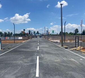  Plot – Exterior View View at Poosaripatti - for Sale