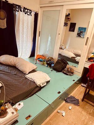 Bedroom in 2 BHK Apartment at DLH Sorrento, Veera Desai Road – for Sale