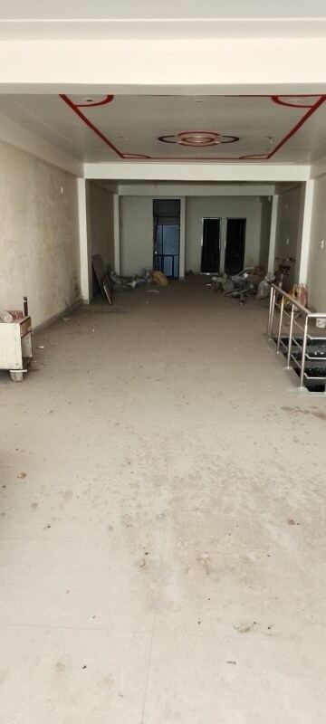 Parking in 2 BHK Builder Floor at New Ashok Nagar – for Rent