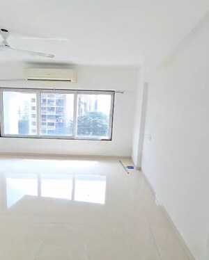 Room in 2 BHK Apartment at Charisma Samara, Chembur – for Rent