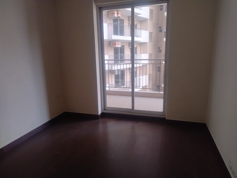 Room, emaar-palm-gardens 3 Bedroom 1900 Sq.Ft. Apartment In Sector 83 Gurgaon 9409133