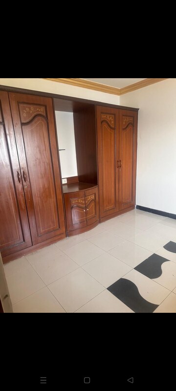 Room in 3 BHK Apartment at Flower Valley Complex, Khopat – for Rent