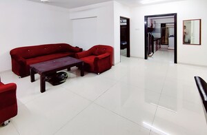  Pg For Rent in Santacruz West