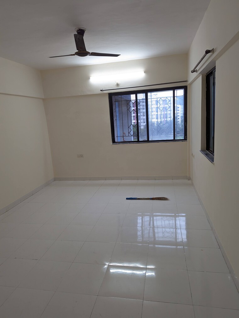 Room, gera-emerald-city 2 Bedroom 1242 Sq.Ft. Apartment In Kharadi Pune 9409255