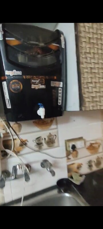 Furnished Amenities in 1 BHK Builder Floor at Shalimar Bagh – for Rent