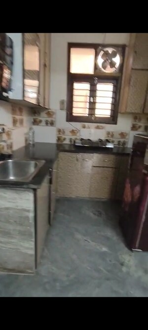 Kitchen in 1 BHK Builder Floor at Shalimar Bagh – for Rent