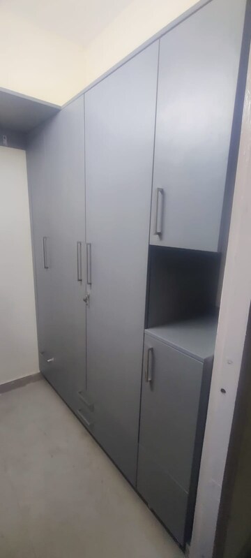 2.5 BHK Apartment For Rent in UPAVP Ganga Yamuna And Hindon Enclave, Pratap Vihar