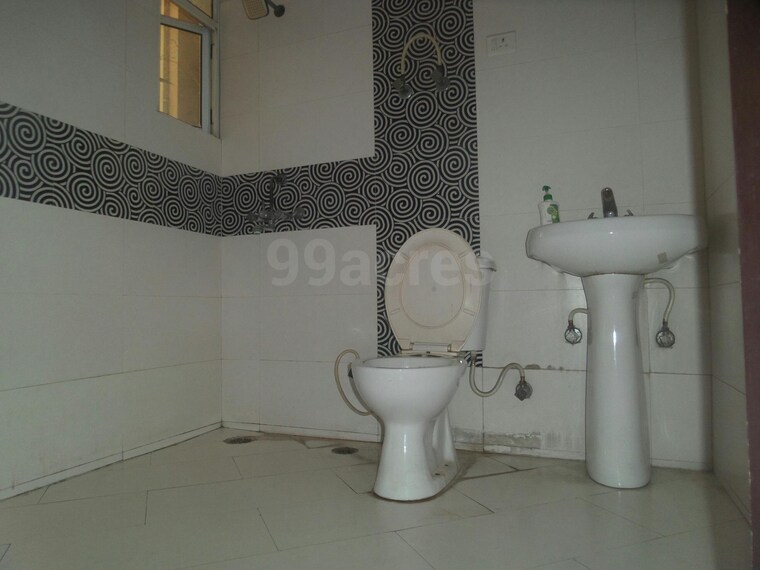 Bathroom, keltech-golf-vista 3 Bedroom 1725 Sq.Ft. Apartment In Dundahera Ghaziabad 9409247