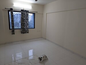 Room in 3 BHK Apartment at Gera Emerald City, Kharadi – for Rent