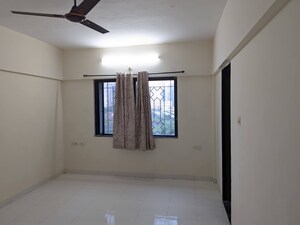 Room in 3 BHK Apartment at Gera Emerald City, Kharadi – for Rent