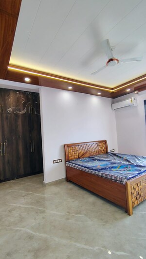 Bedroom in 4 BHK Builder Floor at Sushant Lok 2, Sector 57 – for Rent