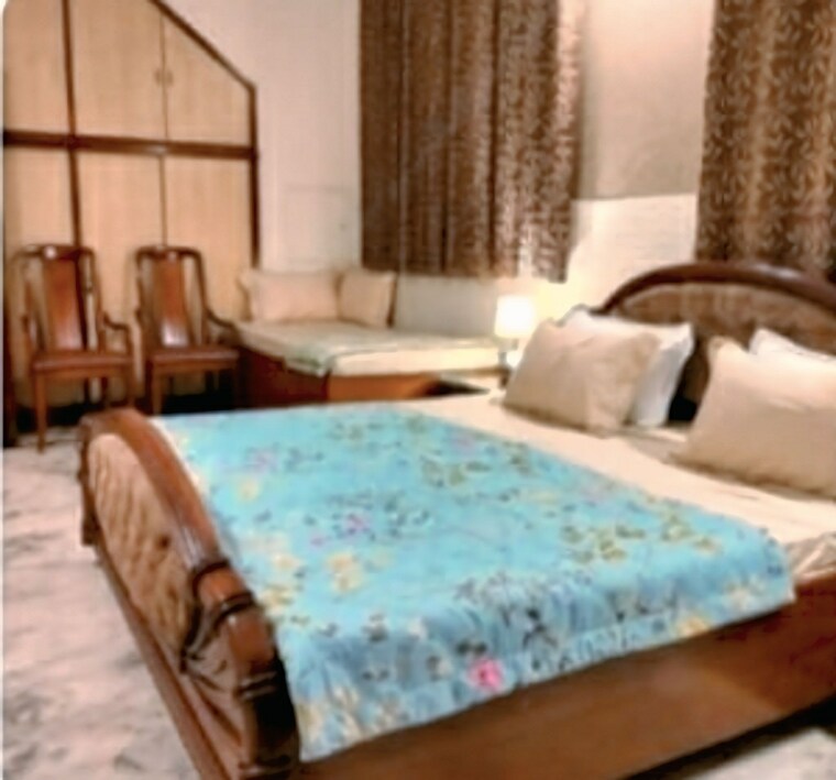 Bedroom, new rajinder nagar 3 Bedroom 1650 Sq.Ft. Builder Floor In New Rajinder Nagar Delhi 9409418