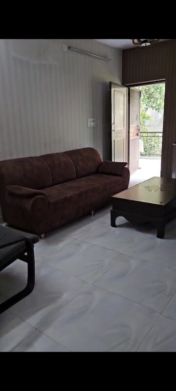 2 BHK Builder Floor For Rent in Shalimar Bagh