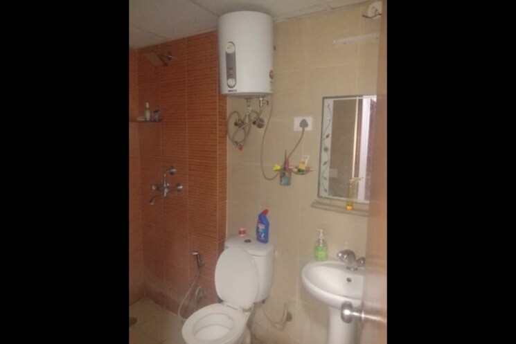 Bathroom, mahagun-mywoods 2.5 Bedroom 1112 Sq.Ft. Apartment In Sector 16c Greater Noida Greater Noida 9409591
