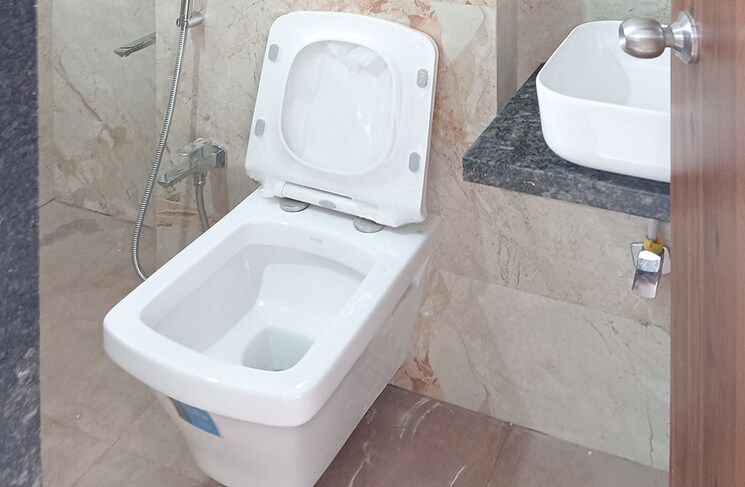 Bathroom, kurla west Pg For Boys In Kurla West 9409433