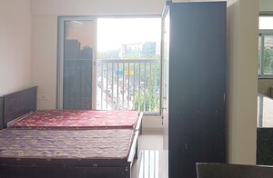 Balcony in  Pg at Kurla West – for Rent