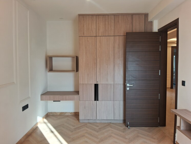 Room, raj-one-good-earth 3 Bedroom 1600 Sq.Ft. Builder Floor In Sector 71 Gurgaon 9409521