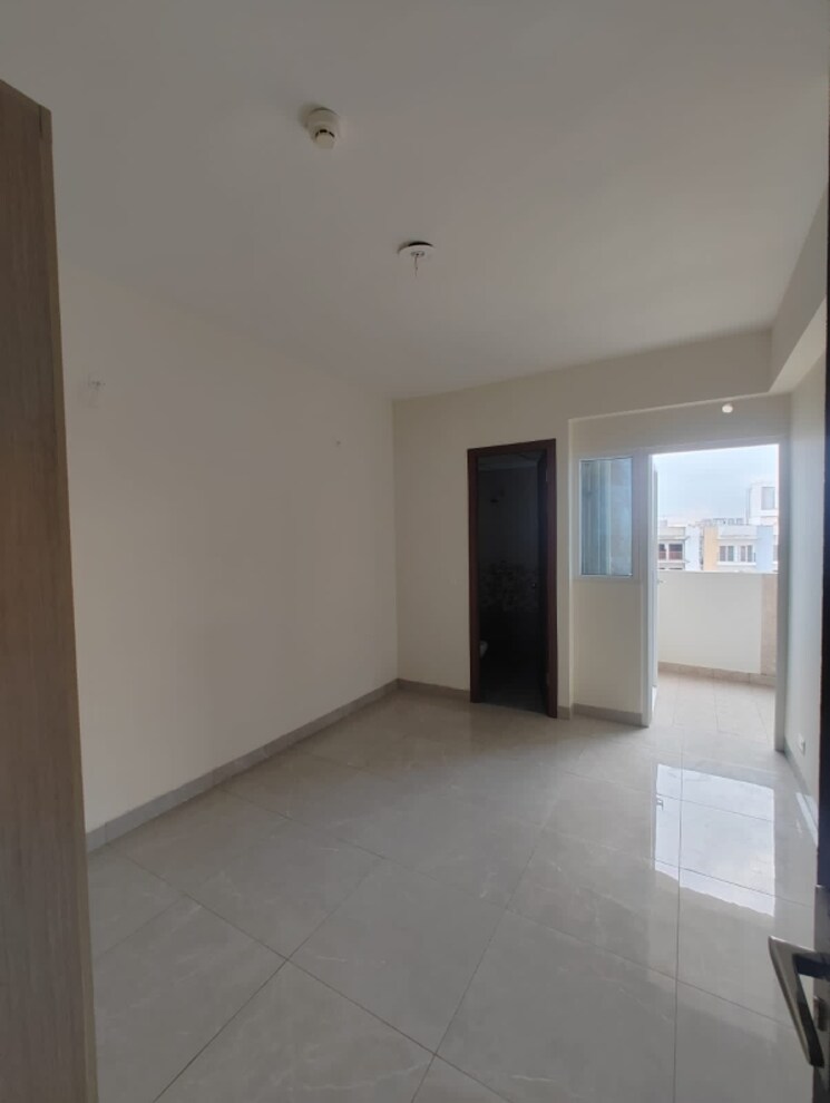 Room, nirala-estate-ii 3 Bedroom 1230 Sq.Ft. Apartment In Tech Zone 4 Greater Noida Greater Noida 9409606